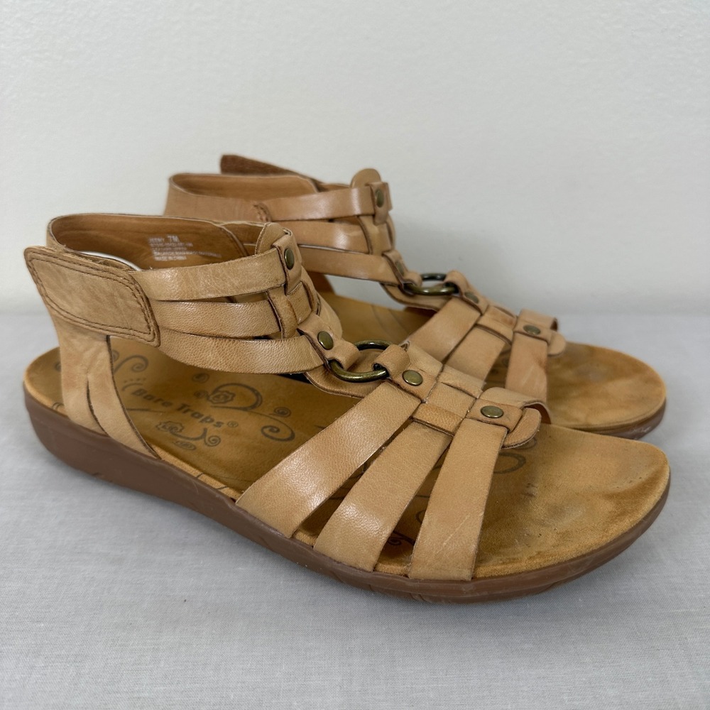 Baretraps Women's 7M Jeeny Gladiator Sandals Tan Leather Strappy Wedge